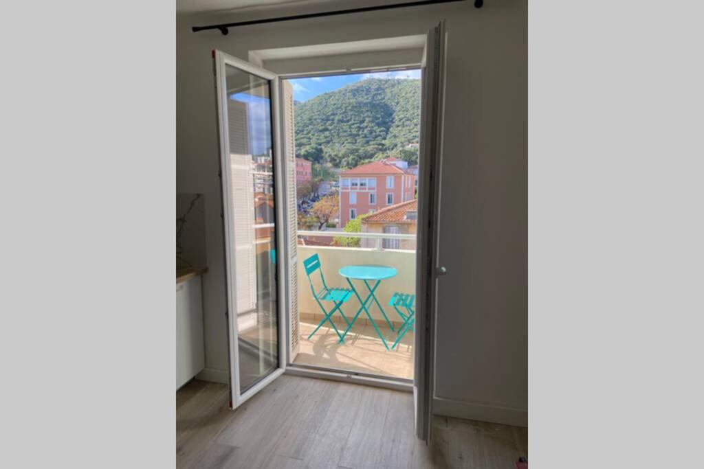 Ajaccio Magnifique T2 Neuf 40M2 Avec Balcon Au Trottel 4 Couchages Wifi Clim Parking Plage A Pieds 100M Eksteriør bilde