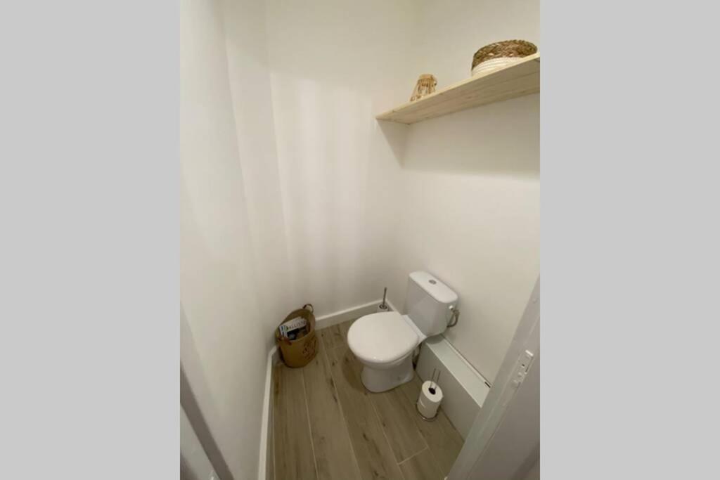 Ajaccio Magnifique T2 Neuf 40M2 Avec Balcon Au Trottel 4 Couchages Wifi Clim Parking Plage A Pieds 100M Eksteriør bilde